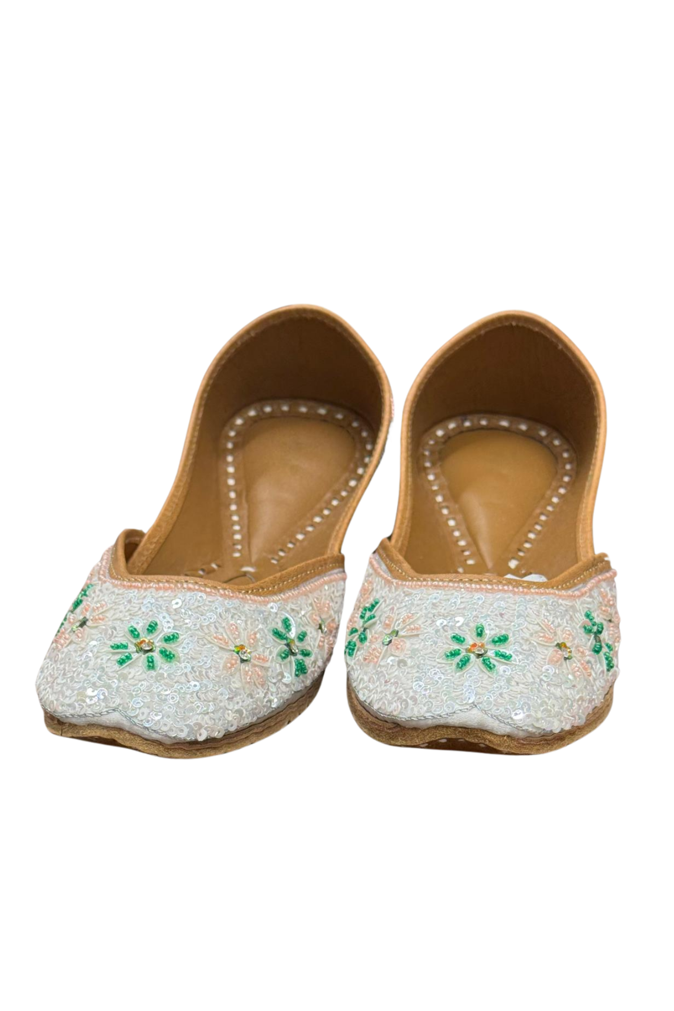 Ivory & Green Floral Embroidered Khussa