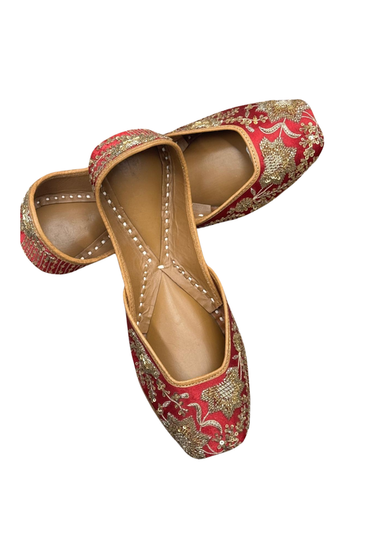 Royal Red & Gold Khussa