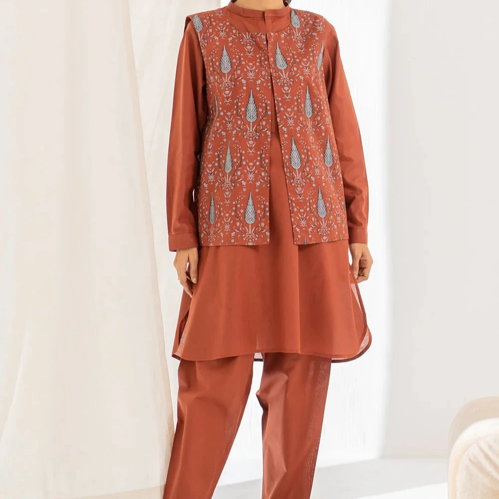 Rust_Kurta_Set_with_Embroidered_Vest