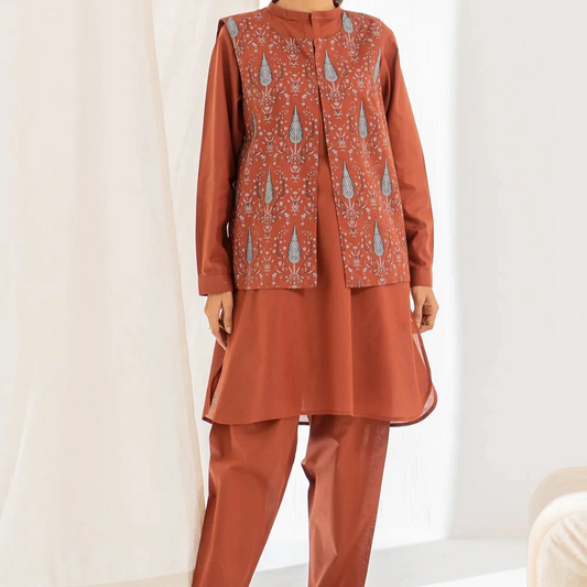 Rust_Kurta_Set_with_Embroidered_Vest