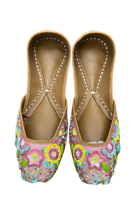 Blush Pink Floral Embroidered Khussa